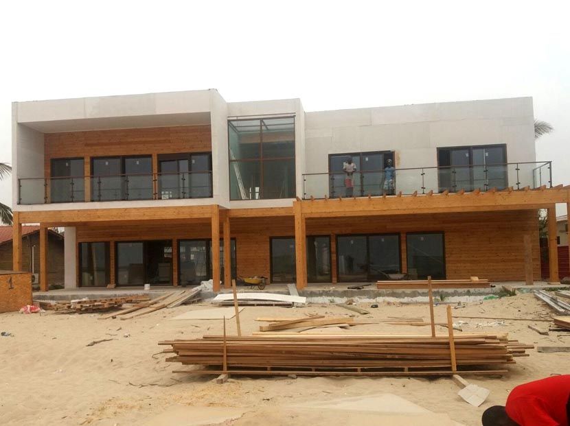 construccion-de-casa-de-madera-Angola