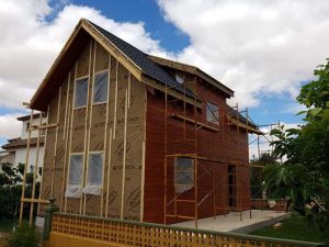 Casa de madera en Requena en construcción